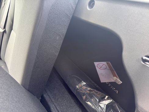 New 2025 Nissan Sentra SV image 33