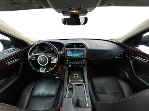 Used 2020 Jaguar F-PACE Prestige AWD/4WD image 17