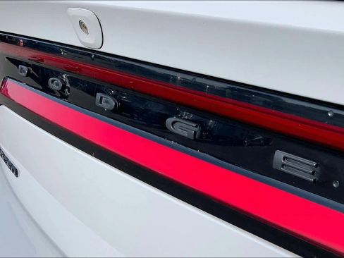 Used 2022 Dodge Charger SXT w/ Blacktop Package image 31