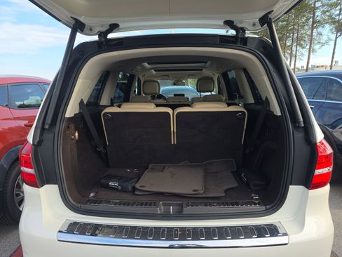 Used 2018 Mercedes-Benz GLS 550 4MATIC w/ Driver Assistance Package image 18