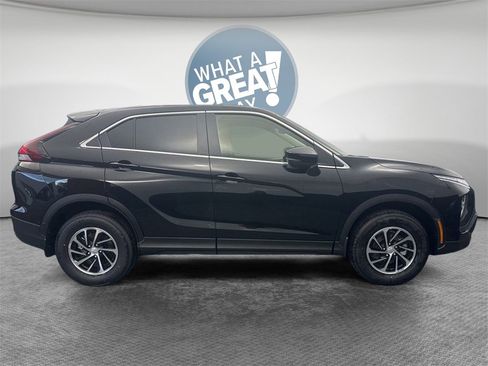 New 2026 Mitsubishi Eclipse Cross ES image 2
