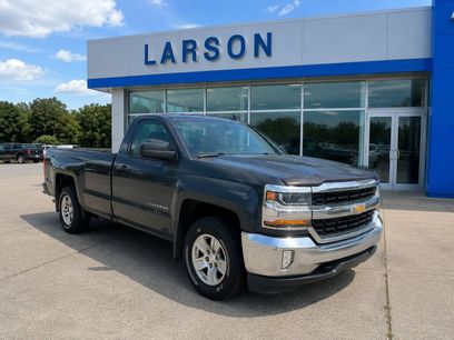 Used 2017 Chevrolet Silverado 1500 LT w/ LT Convenience Package