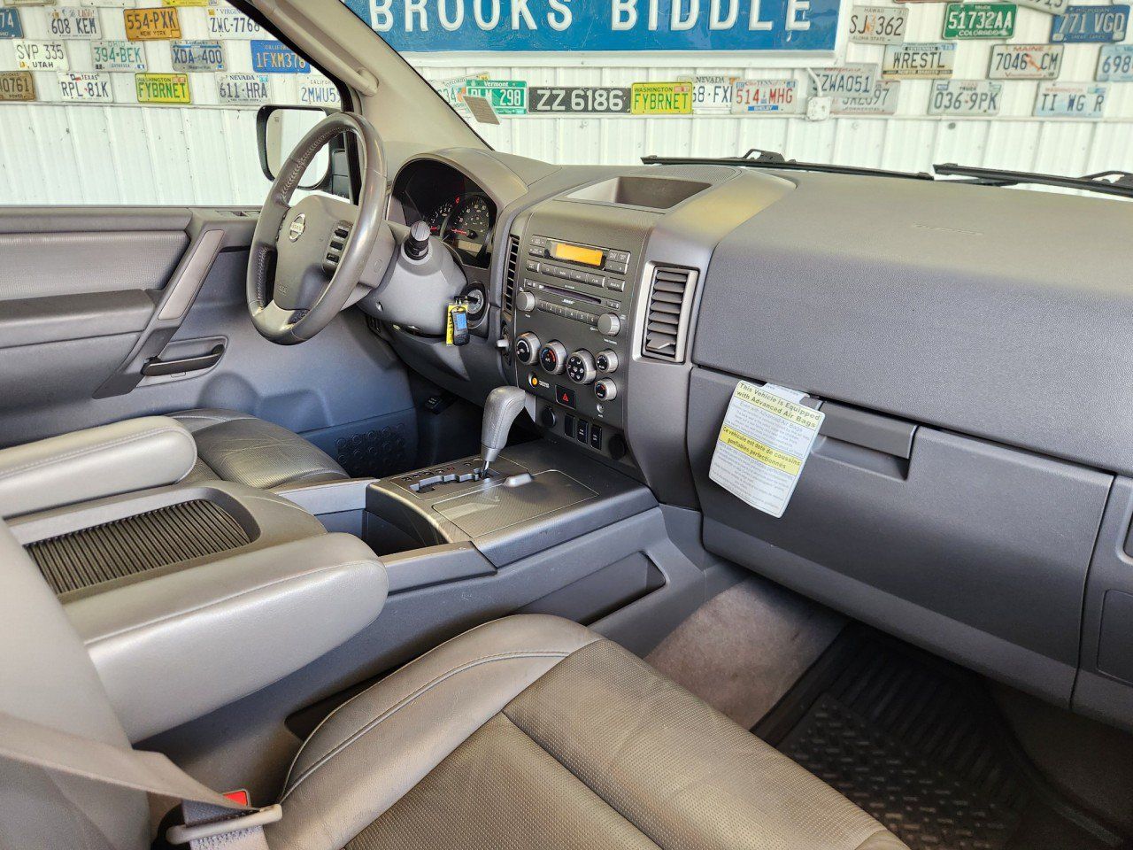 Used 2005 Nissan Armada SE Off-Road w/ (J01) Sunroof Pkg (SE OR) AWD/4WD image 2