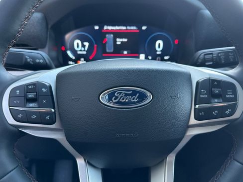 New 2026 Ford Explorer Active w/ Active Comfort Package image 26