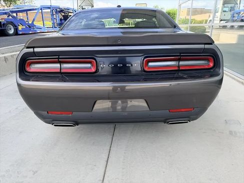 Used 2022 Dodge Challenger GT RWD image 7