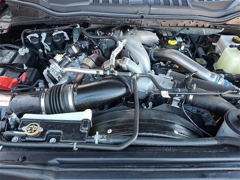 Used 2022 Ford F350 Lariat w/ Lariat Ultimate Package image 29