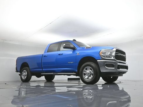 Used 2022 RAM 2500 Big Horn AWD/4WD image 4