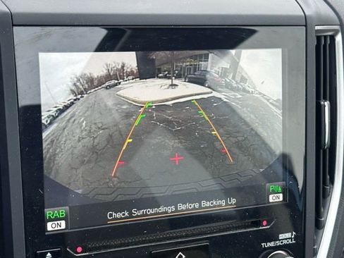 Used 2022 Subaru Forester Limited image 19