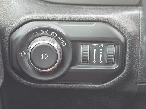 Used 2020 Jeep Wrangler Unlimited Sport S AWD/4WD image 23