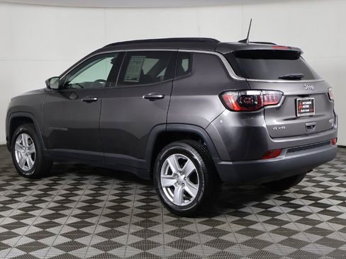 Used 2022 Jeep Compass Latitude w/ Convenience Group image 6