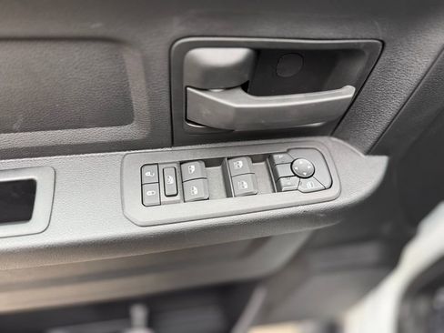 New 2026 RAM 3500 Tradesman AWD/4WD image 21