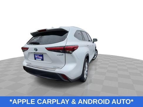 Used 2023 Toyota Highlander Limited image 9