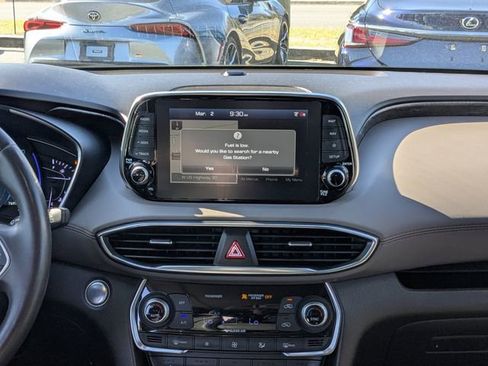 Used 2020 Hyundai Santa Fe Limited image 18