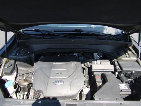 Used 2021 Kia Telluride S AWD/4WD image 25
