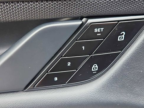 Certified 2021 Porsche Taycan 4S image 14