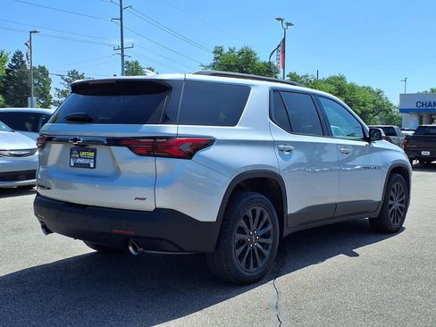 Used 2022 Chevrolet Traverse RS w/ LPO, Floor Liner Package AWD/4WD image 5