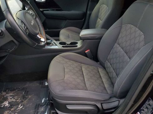 Certified 2022 Kia Niro LXS image 17