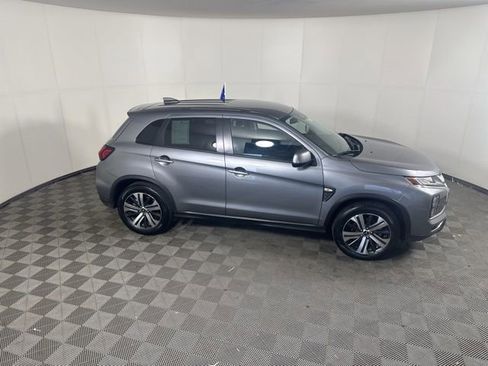 Used 2025 Mitsubishi Outlander Sport ES AWD/4WD image 2