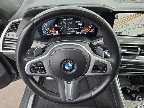 Used 2023 BMW X6 M50i w/ Executive Package image 21