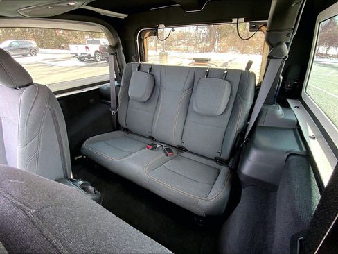 Certified 2025 Jeep Wrangler Sport S image 17
