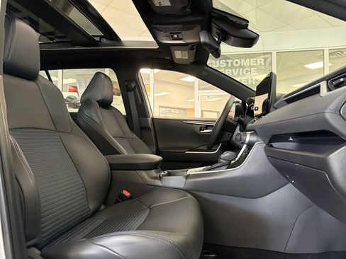 Used 2023 Toyota RAV4 XSE image 38