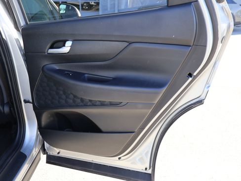 Used 2022 Hyundai Santa Fe SE image 13