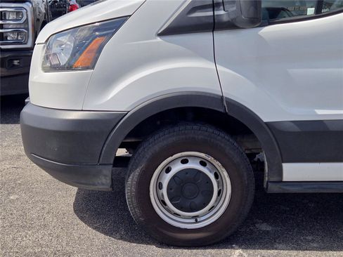 Used 2019 Ford Transit 250 148 Low Roof RWD image 8