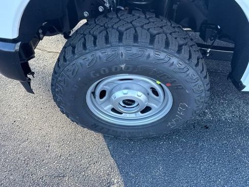 New 2026 Ford F250 XL w/ XL Off-Road Package image 15