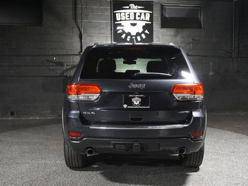 Used 2014 Jeep Grand Cherokee Limited w/ Trailer Tow Group IV image 4