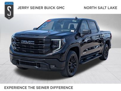 Used 2024 GMC Sierra 1500 Elevation w/ LPO, Elevation Black Package