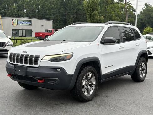 Used 2019 Jeep Cherokee Trailhawk AWD/4WD image 7