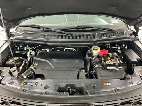 Used 2018 Ford Explorer Sport w/ Equipment Group 401A AWD/4WD image 38