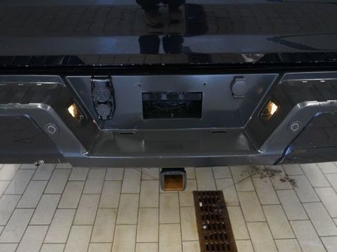 Certified 2021 Ford F150 Lariat w/ Equipment Group 502A High image 13