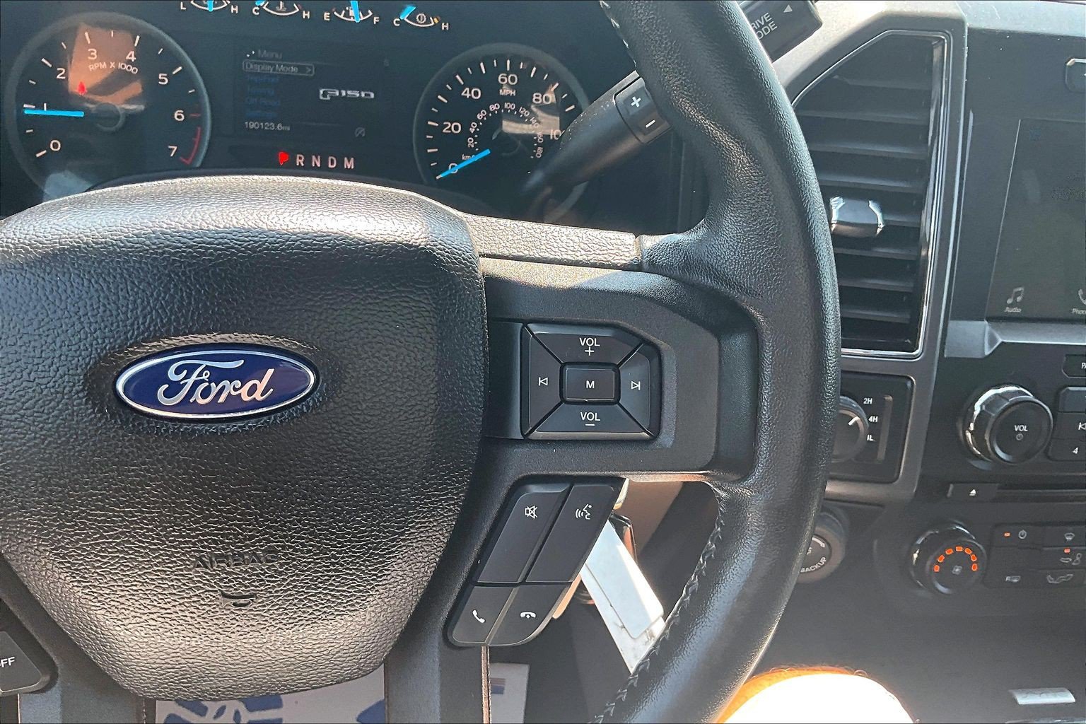 Used 2018 Ford F150 XLT w/ Equipment Group 301A Mid AWD/4WD image 23