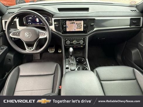 Used 2023 Volkswagen Atlas Cross Sport SEL R-Line AWD/4WD image 11