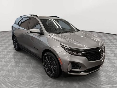 Used 2024 Chevrolet Equinox RS w/ RS Leather Package FWD image 7