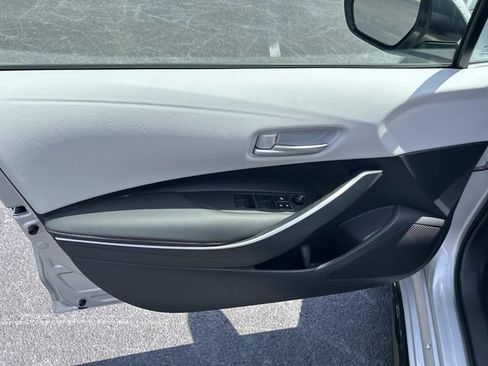 Used 2025 Toyota Corolla SE FWD image 19