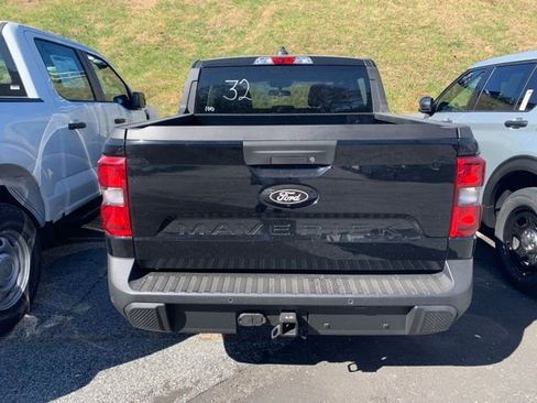 New 2025 Ford Maverick XLT w/ XLT Luxury Package image 18