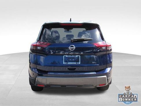 Certified 2025 Nissan Rogue SL w/ SL Premium Package FWD image 7