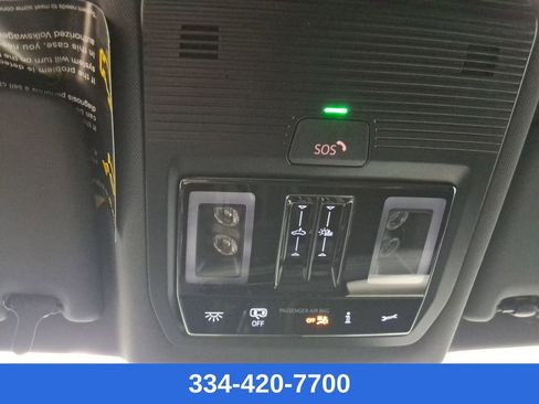 New 2026 Volkswagen Tiguan SE R-Line image 28