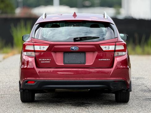 Used 2018 Subaru Impreza 2.0i Premium w/ Eyesight & BSD & Rcta AWD/4WD image 4