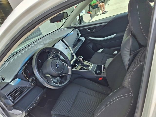 Used 2022 Subaru Legacy Premium AWD/4WD image 2