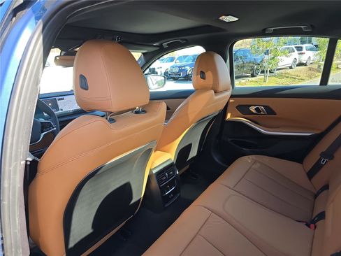 Certified 2025 BMW 330i xDrive 330i xDrive w/ Premium Package image 16