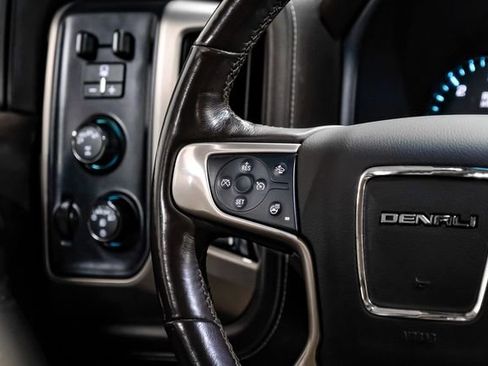 Used 2018 GMC Sierra 1500 Denali AWD/4WD image 23
