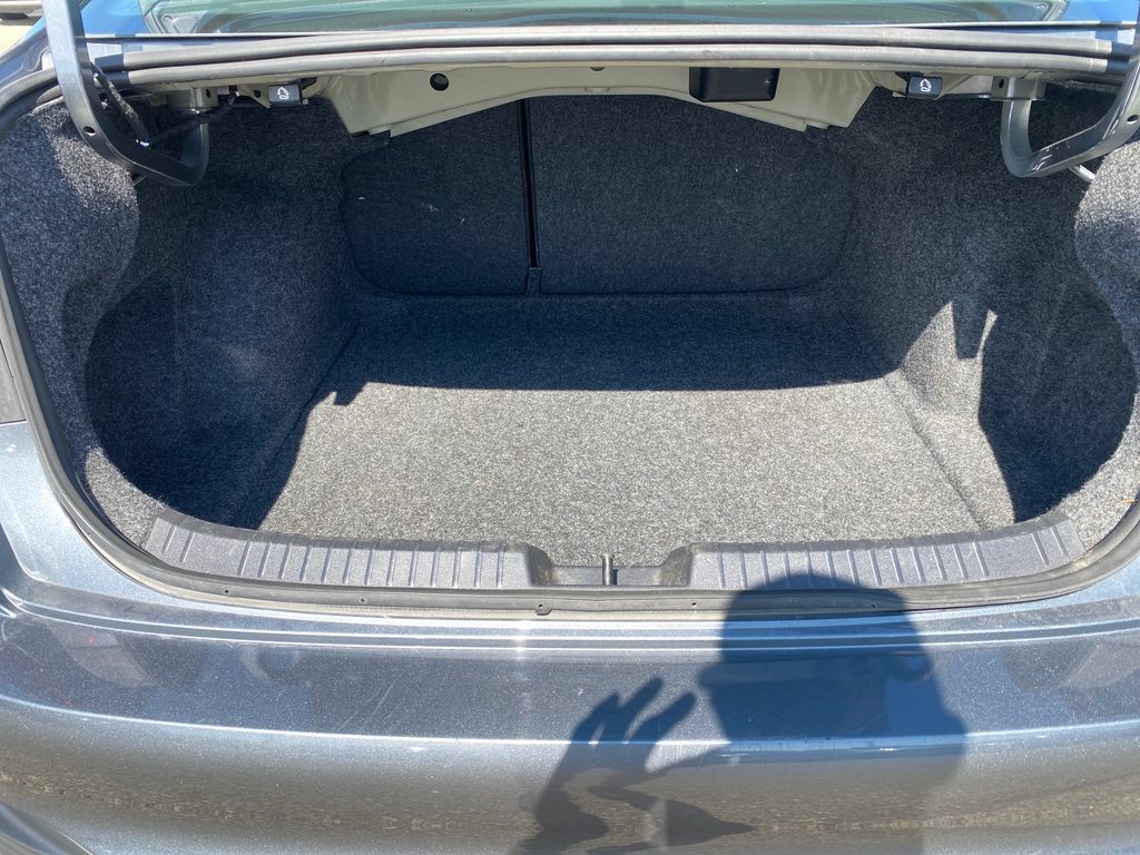 Used 2025 Volkswagen Jetta S FWD image 24
