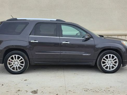 Used 2015 GMC Acadia Denali image 2