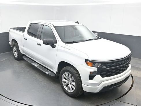 Used 2022 Chevrolet Silverado 1500 Custom RWD image 19