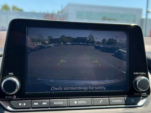 Certified 2023 Nissan Rogue SV w/ SV Premium B Package AWD/4WD image 16