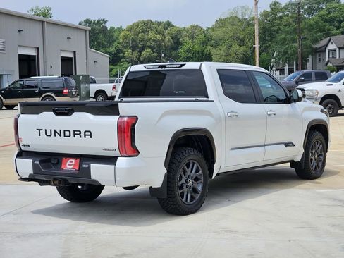 Used 2025 Toyota Tundra Platinum AWD/4WD image 7