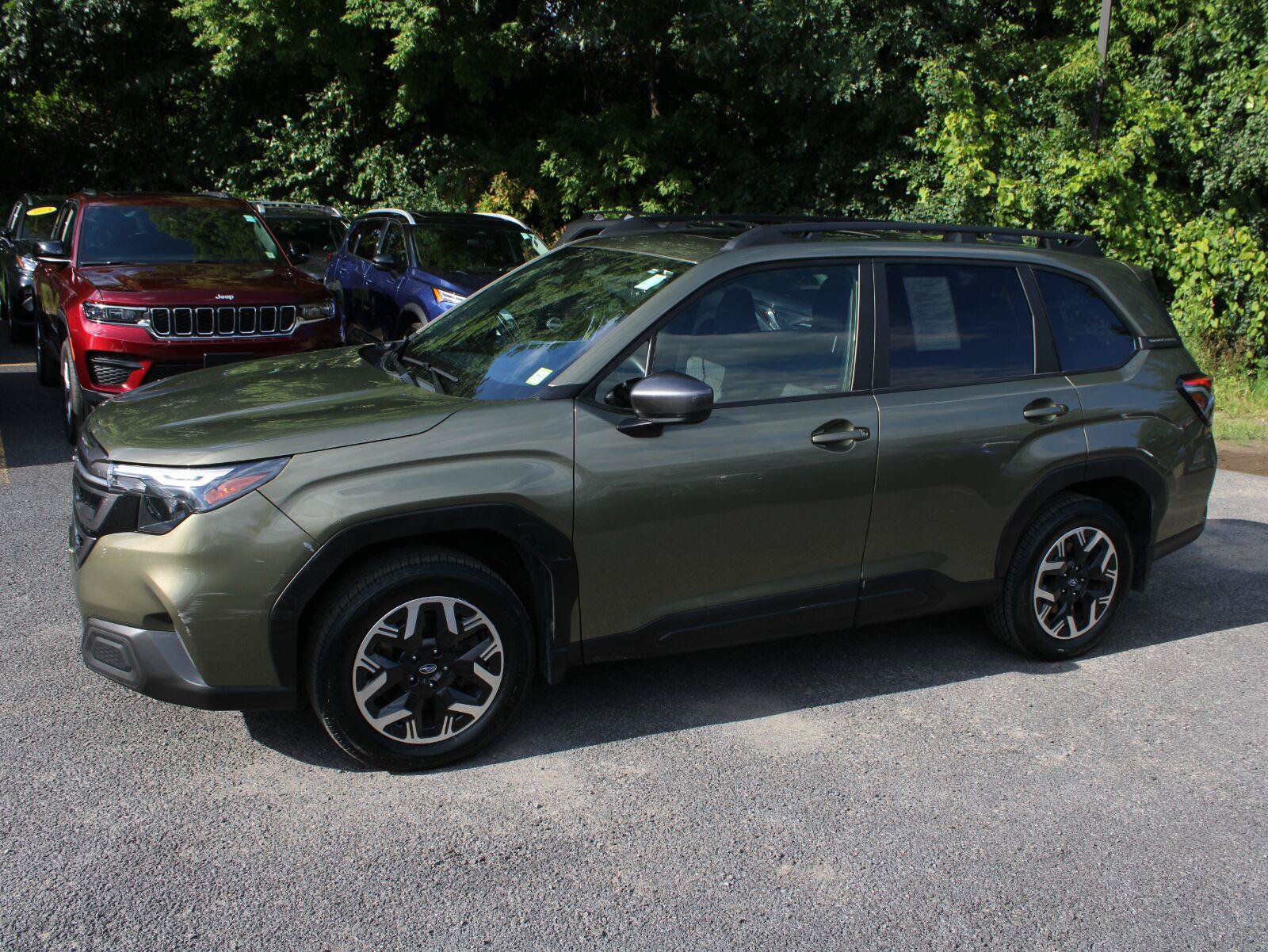 Certified 2025 Subaru Forester Premium AWD/4WD image 5